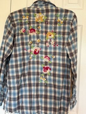 Floral Embroidered Plaid Button-Down Shirt - Blue/Brown